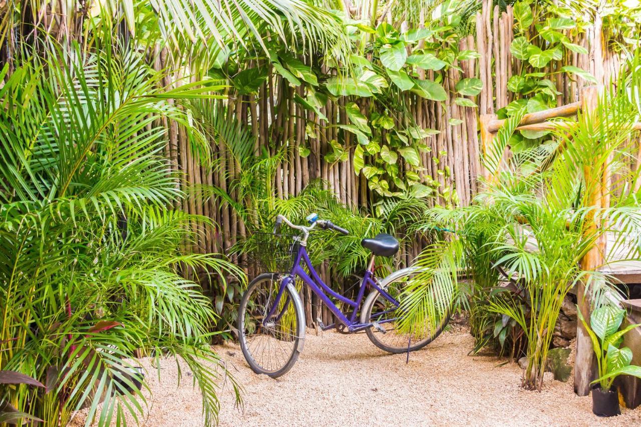 Oostel Smart Hostel - Tulum Playa Exterior foto
