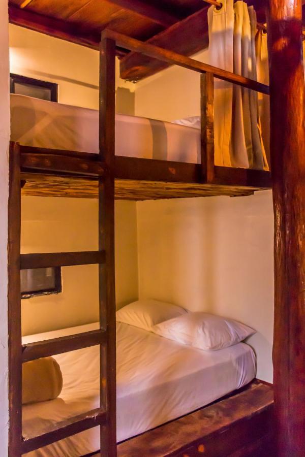 Oostel Smart Hostel - Tulum Playa Exterior foto